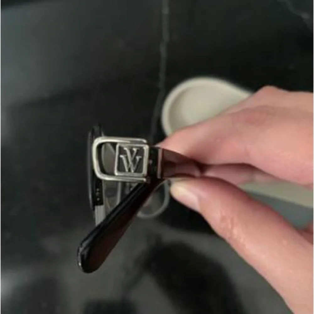 NEW! Vera Wang Black Eyeglasses Frames with Case PRICE FIRM ✅